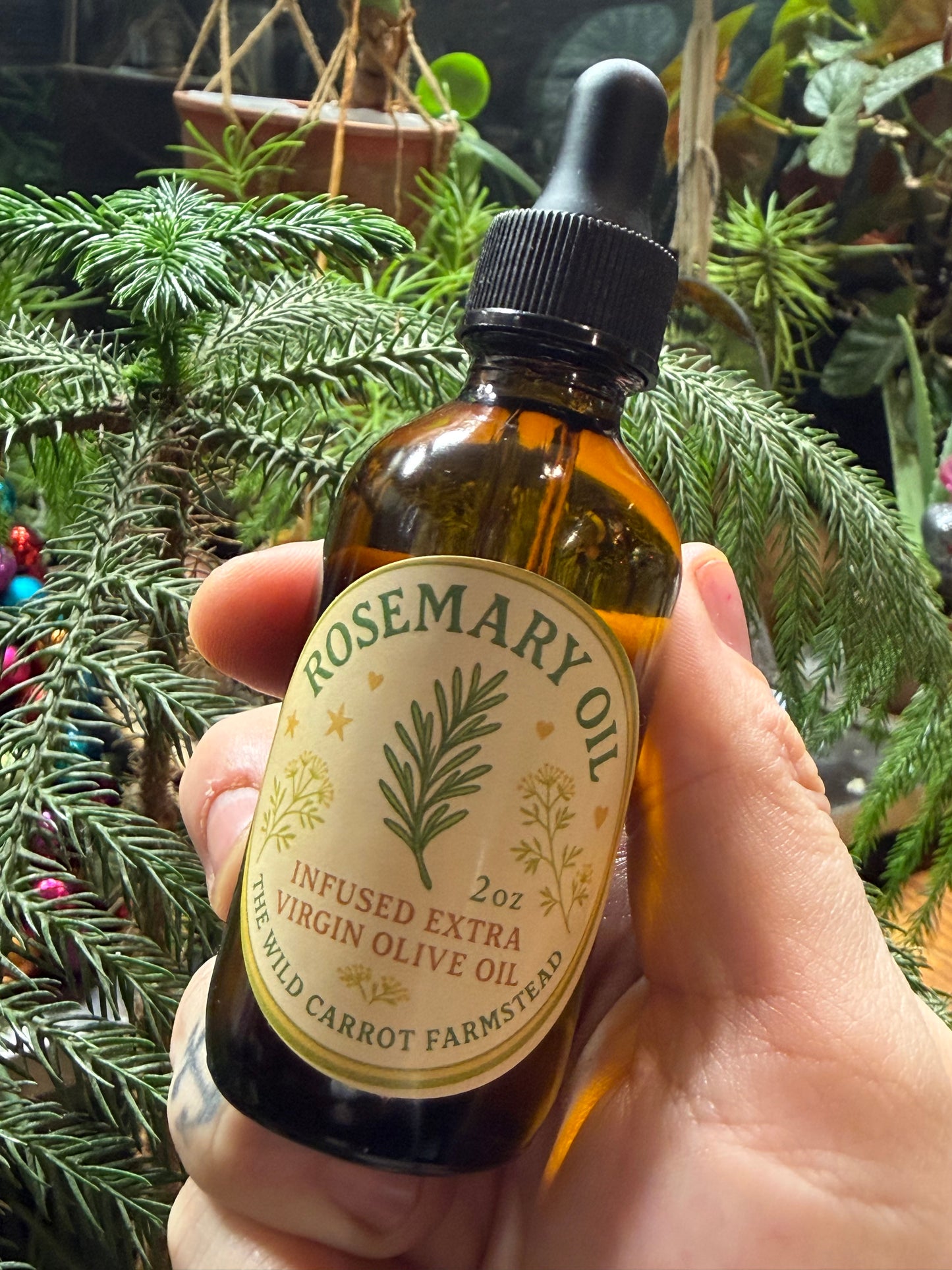Rosemary Oil (2oz glass dropper)
