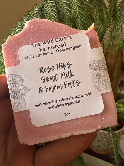 Rose Hips Goat Milk & Farm Fats Soap (7oz Bar)