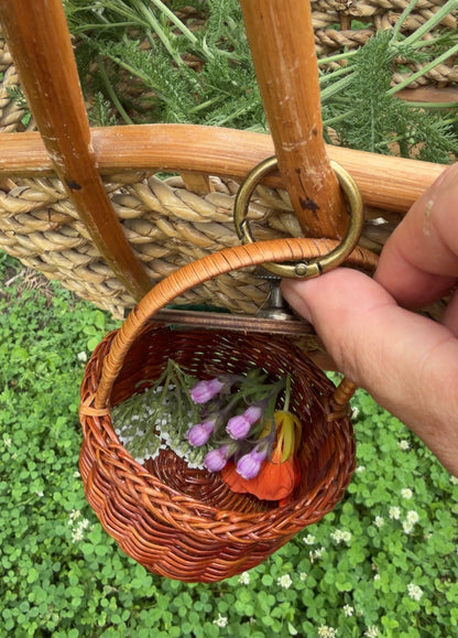 Mini Foraging Basket Clip
