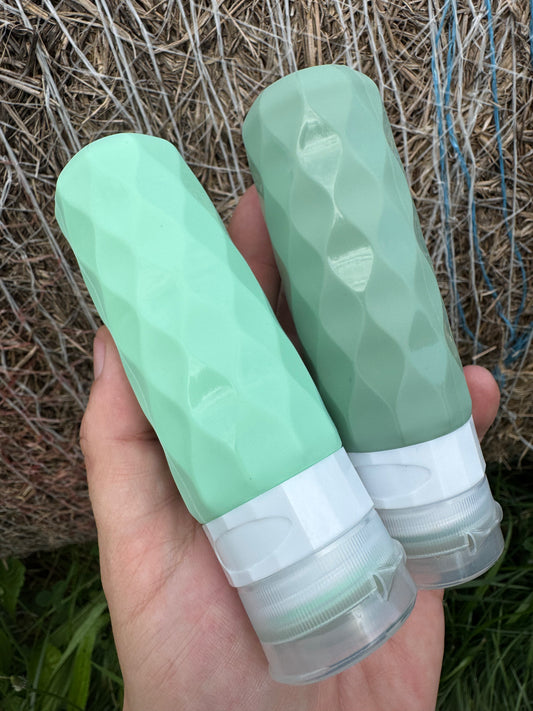 Jewelweed Salve (2oz silicone squeeze tube)